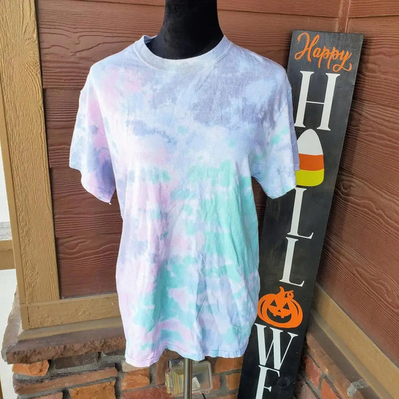 Gildan Pastel Tie-Dye Short Sleeve Crewneck T-Shirt Women's Size Medium - Picture 1 of 14